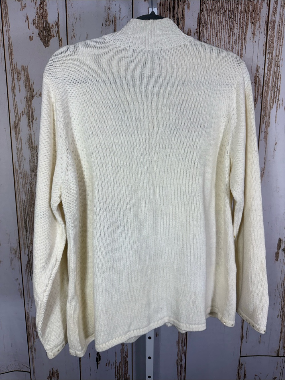 Tiara International, Christmas Collection. Size 2X, Cardinal Inspired Sweater. - Picture 7 of 7